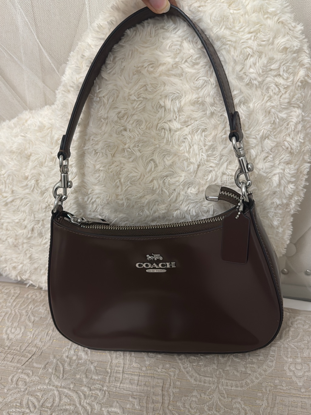 Coach Glossy Maple Leather Teri With Silver Hardware